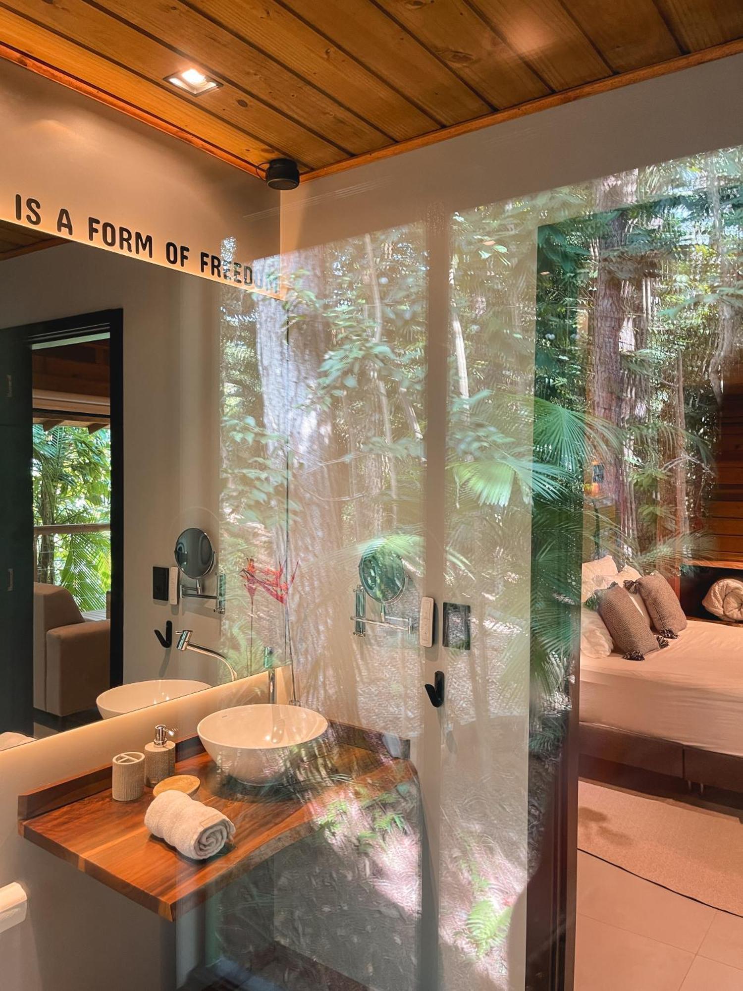 Cabana Equipada Em Meio A Natureza Em Помероди Екстериор снимка