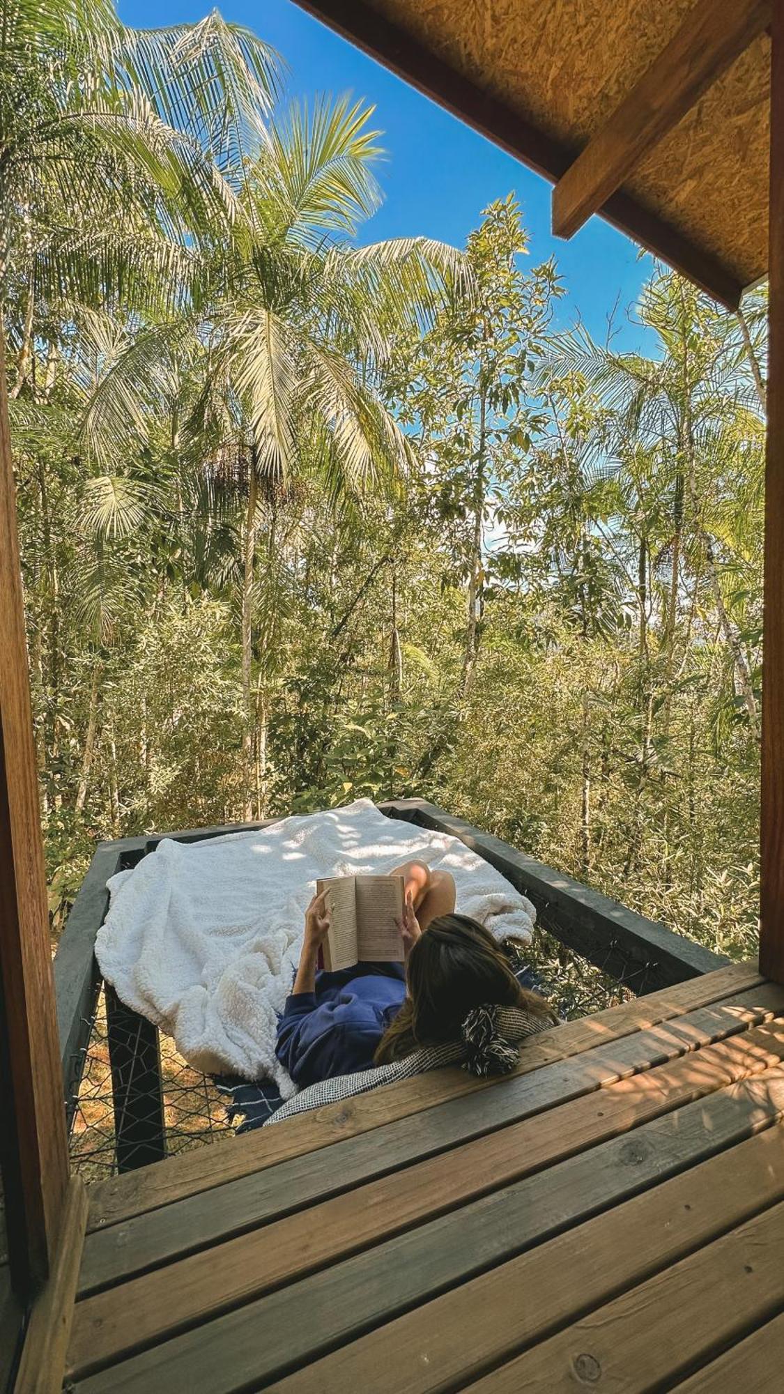 Cabana Equipada Em Meio A Natureza Em Помероди Екстериор снимка